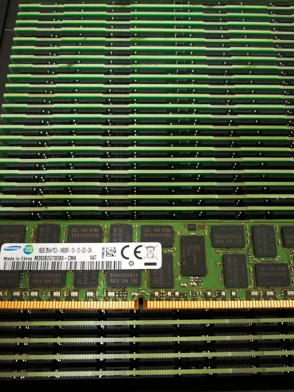 

RAM M393B2G70BH0-CMA DDR3 16G 1866 2RX4 PC3-14900R server memory