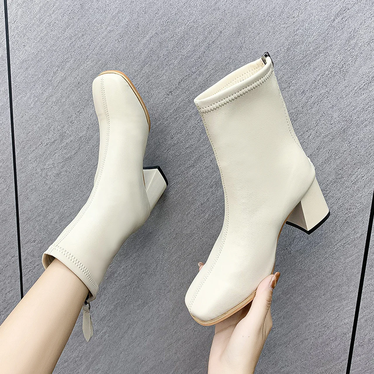 

Women's ankle boots casual thick heel women's shoes Martin boots autumn and winter zipper women's ankle boots plus size 2021
