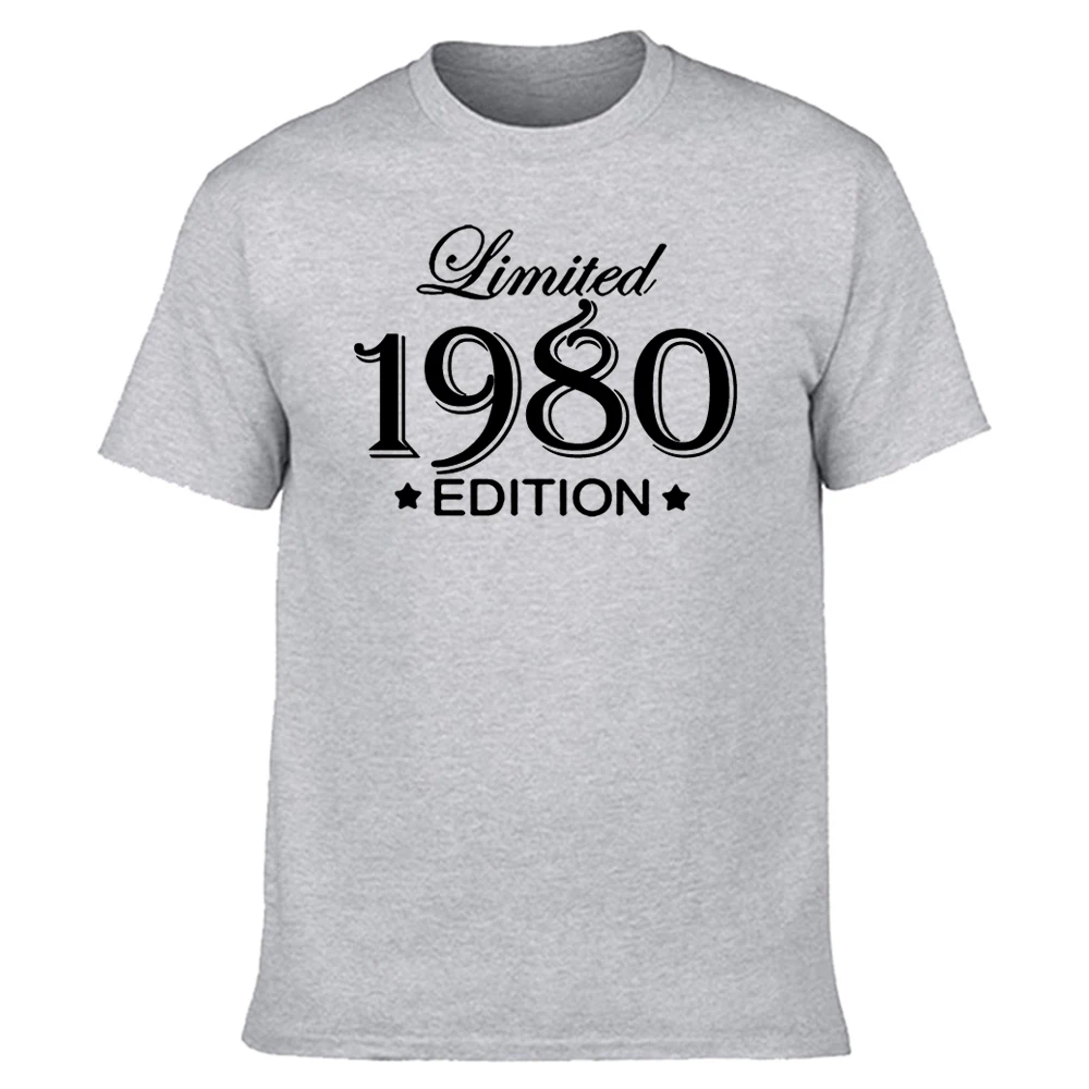 

Funny Summer Style Limited Edition 1980 T Shirts Men Funny Birthday Short Sleeve O Neck Cotton Man Made In 1980 T-shirt Tops