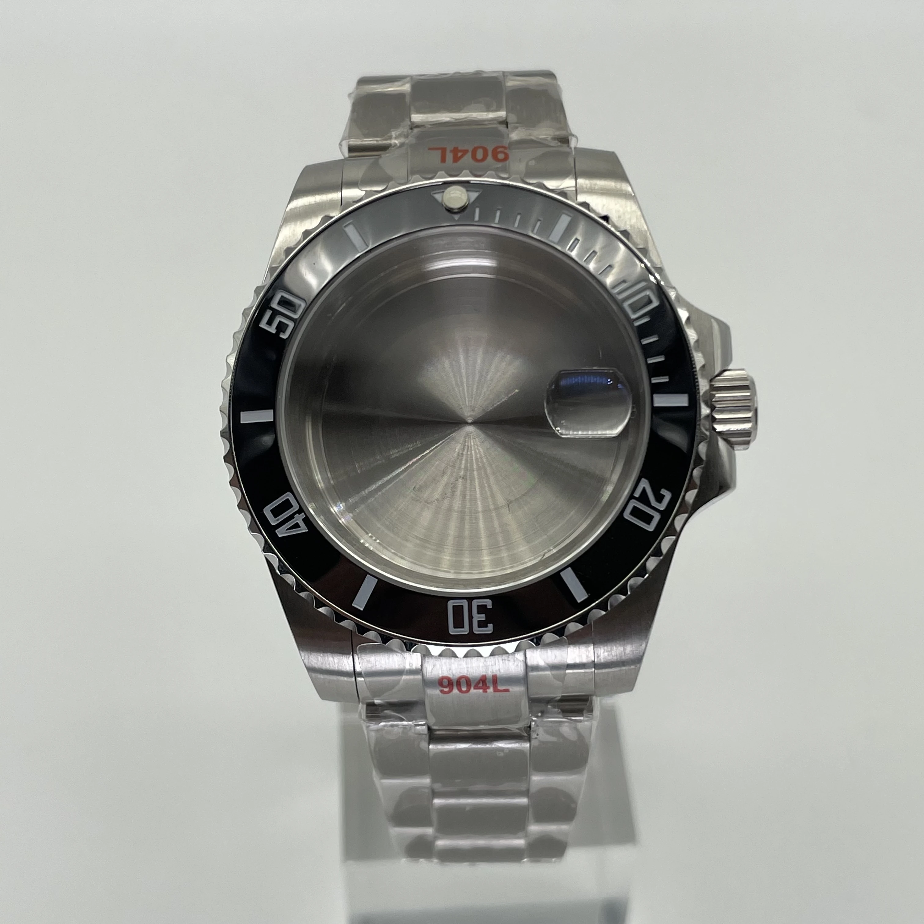 Часы мужские из нержавеющей стали с сапфировым стеклом 40 мм