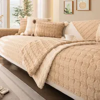 Зимний бархатный чехол для дивана