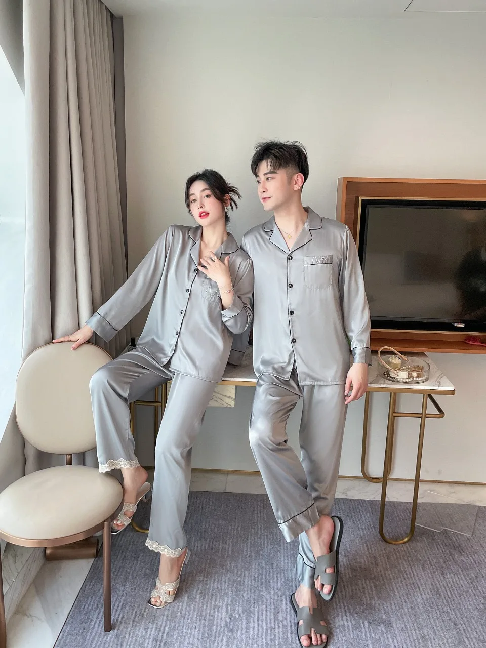 [Women's pajamas] [high-quality]Spring and Summer New Men's and Women's Lovers Simulated Silk Sleepwear Silk Home Furnishing Set