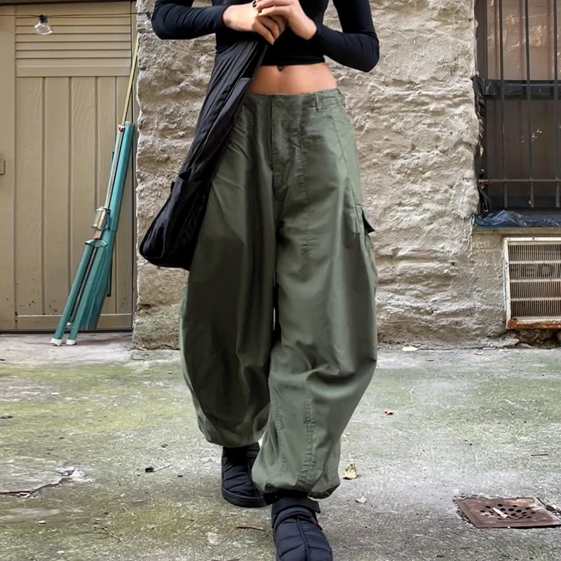

Однотонные мешковатые брюки-карго WeiYao с большими карманами y2k ретро модная уличная одежда спортивные брюки для женщин с низкой талией спорт...