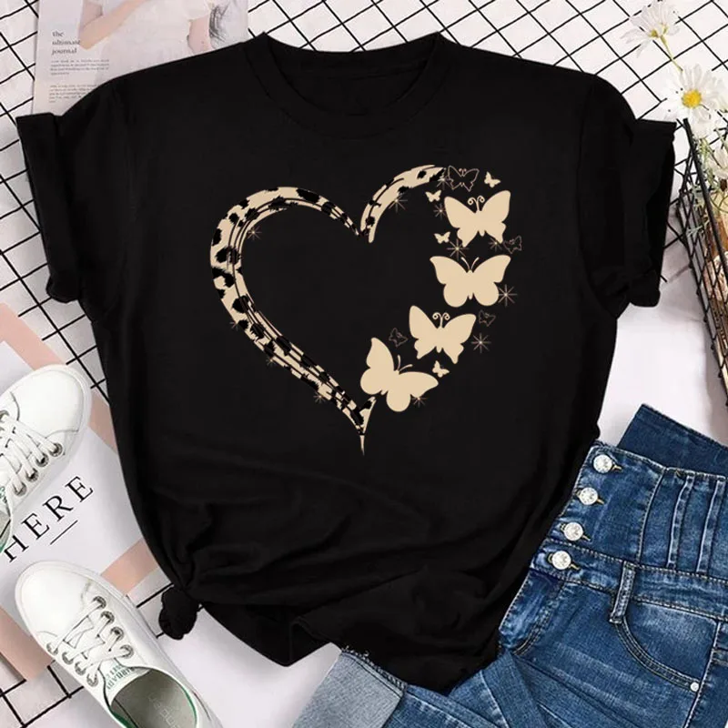 Купи Colorful Butterfly Petal Print Women T Shirt Summer Casual Short Sleeve Shirt Harajuku Tops Female T-shirt Cute Cartoon Clothes за 120 рублей в магазине AliExpress