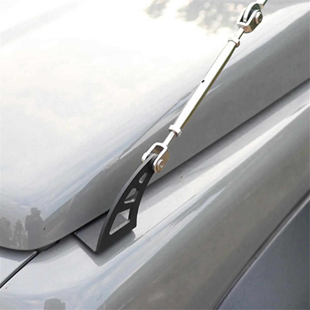 Комплект переходников для капота автомобиля Suzuki Jimny JB64 JB74 2019-2023 внешние