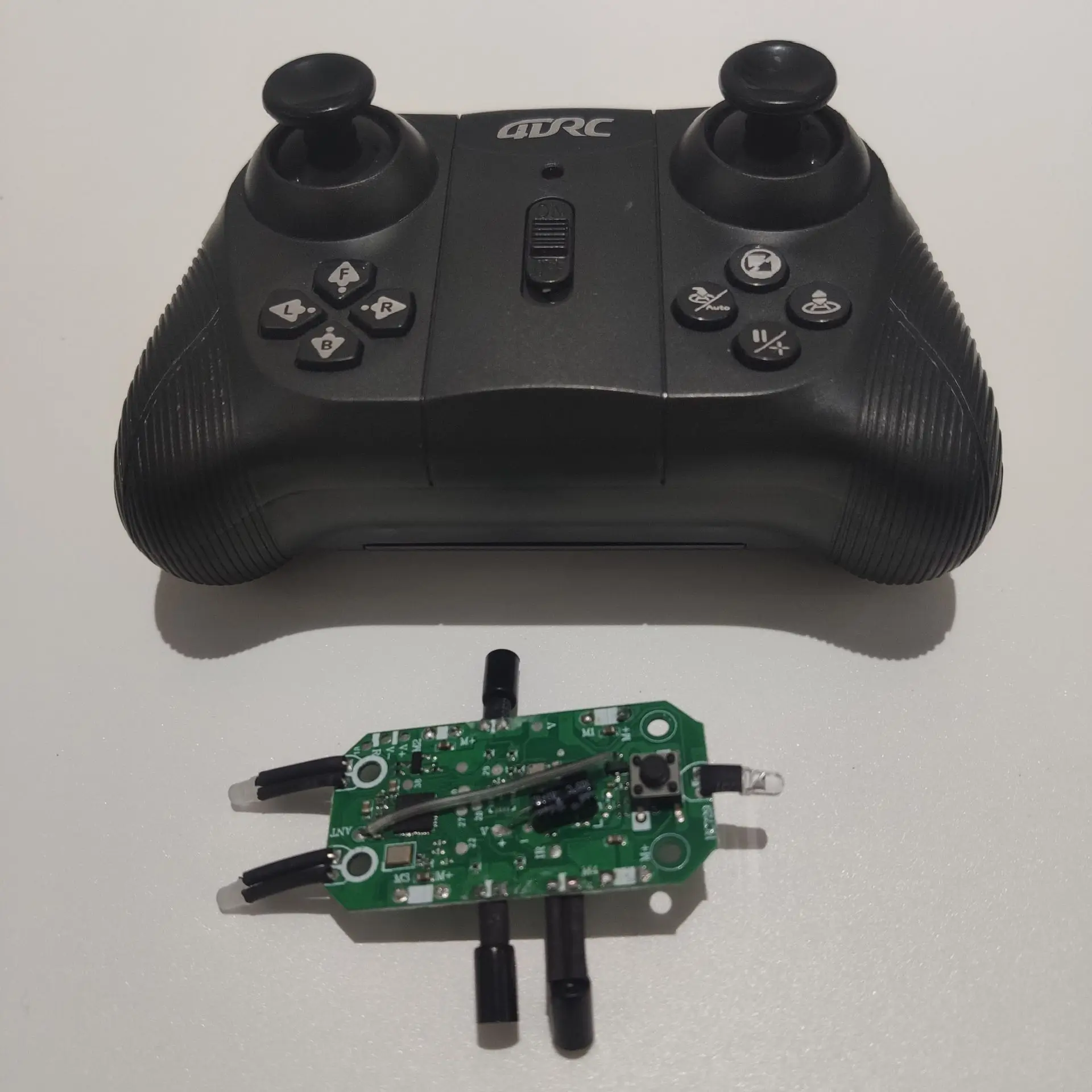 Запасные части для дронов 4D-V8 пульт дистанционного управления + основная плата