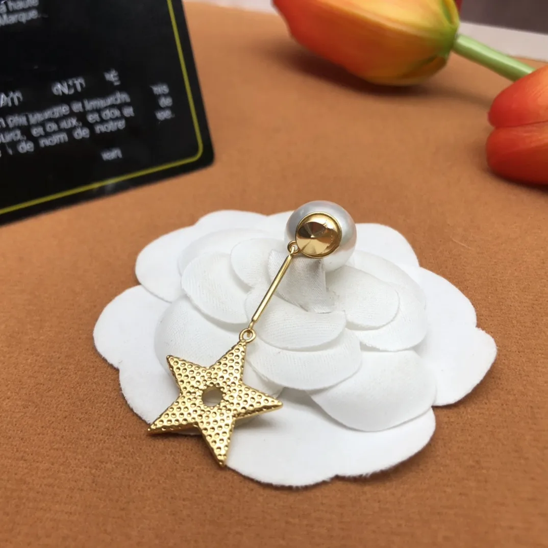 

European and American new single earrings