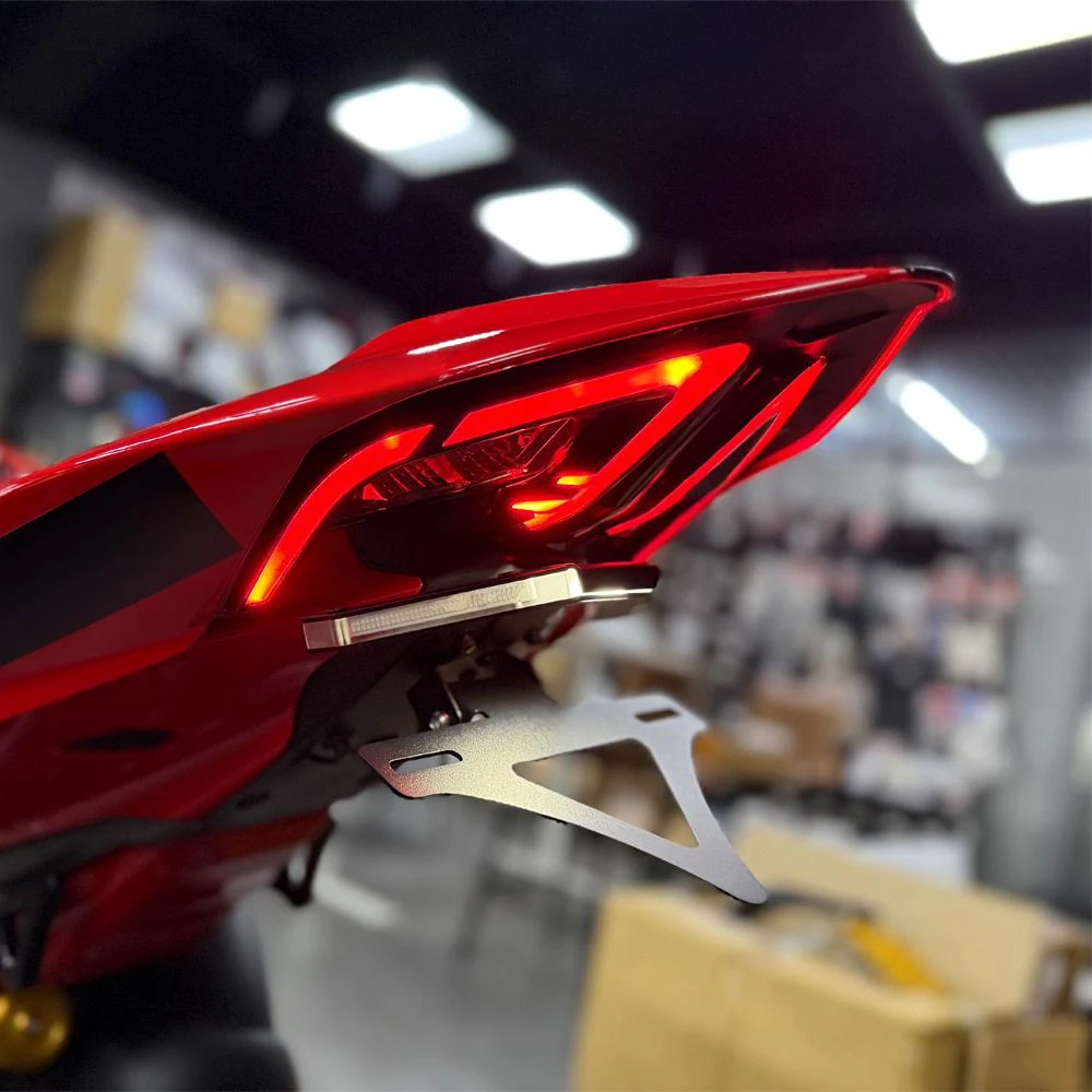 Фото Для Ducati Panigale V4S V2 V4: Новый кронштейн для номерного знака мотоцикла, задний короткий кронштейн, новый комплект для Streetfighter V4 2025 №3