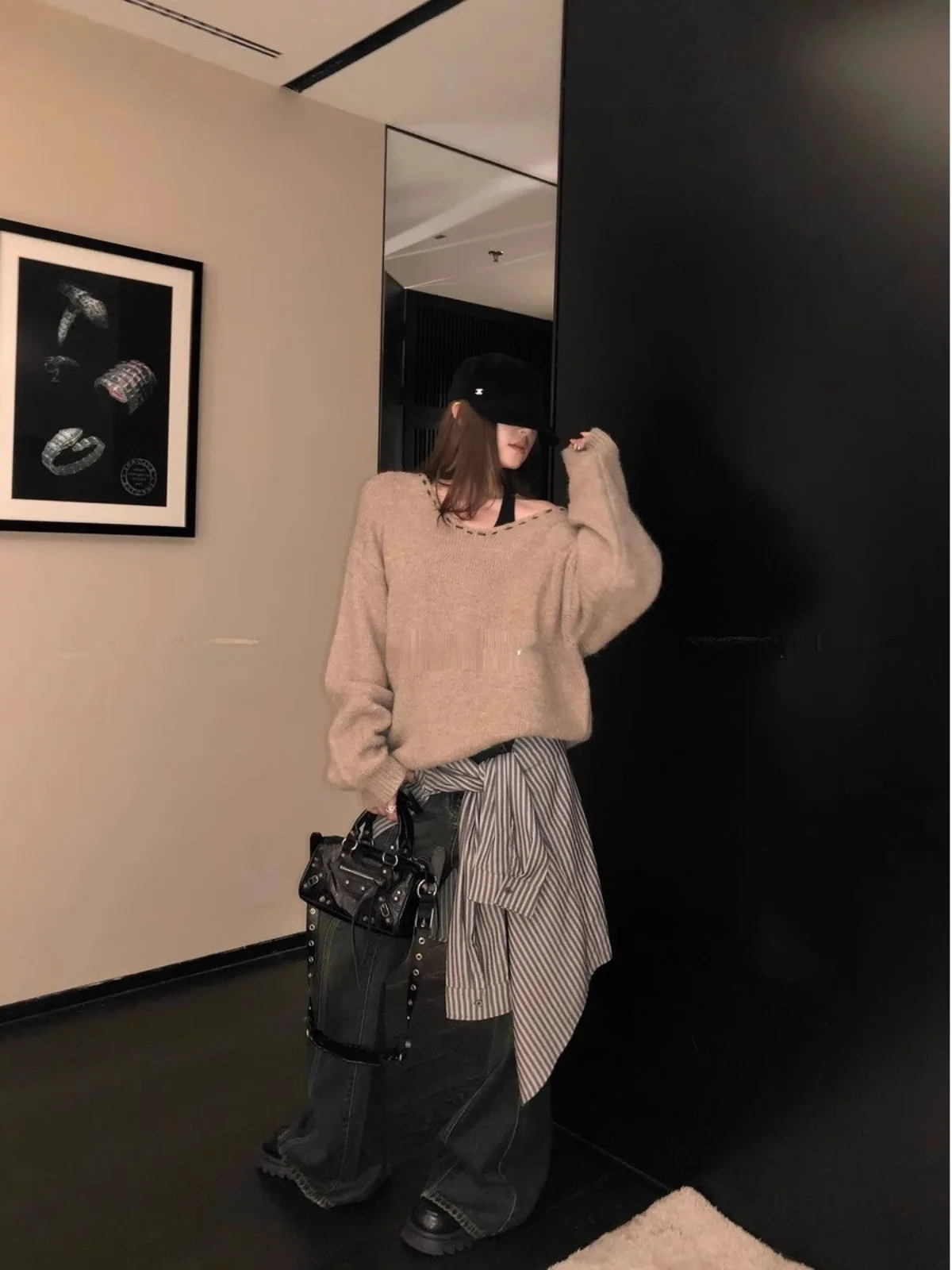 Негабаритный! Корейская серия пуловер с открытыми плечами бархатный свитер