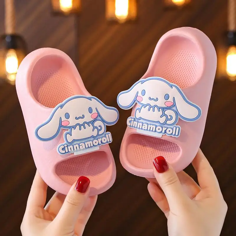 

Сандалии Sanrioes детские в стиле аниме Cinnamoroll, Нескользящие домашние тапочки с мультяшным рисунком, смешные домашние тапочки для девочек и мал...