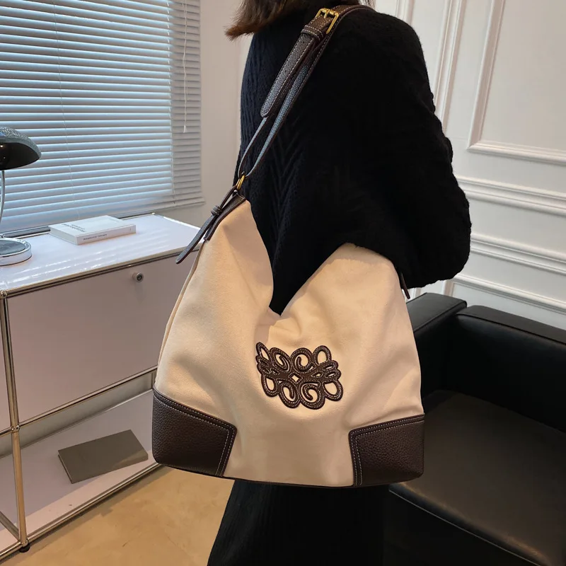 Купи 2023 new Women's Tote Bags Handbag Ladies Casual Shoulder Bag Female Cross Body Bags Cotton Cloth Shopper Bag Girl Messenger Bag за 1,834 рублей в магазине AliExpress