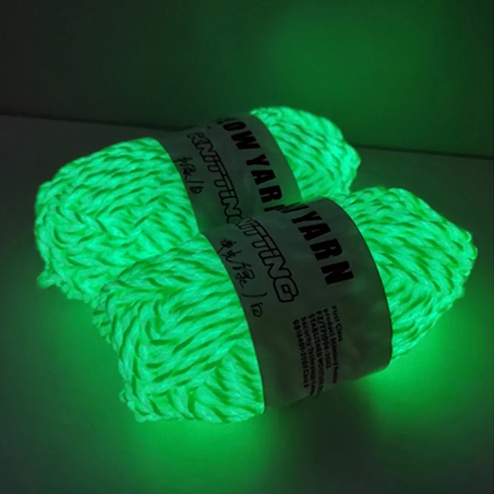 

50g/Roll Glow in the Dark Knitting Chunky Yarn Polyester Hand Knitted DIY Luminous Handmade Weave For Cardigan Scarf Hats