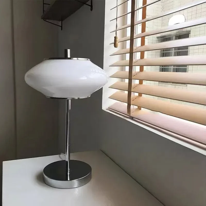 Lámpara de mesa diseño OVNI danés sala estar minimalista para lámpara vidrio esquina bauhaus oficina estudio