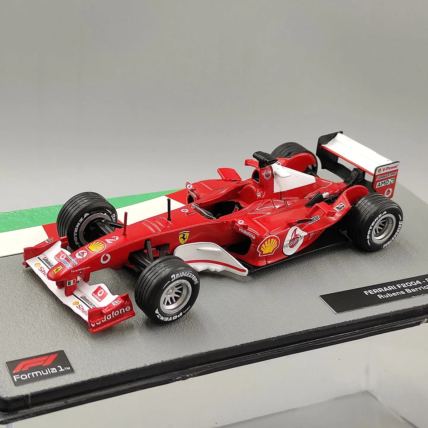 Фото Модель Ferrari F2004-2004 в масштабе 1:43 # Модель гоночного автомобиля Формулы-2 из сплава №3