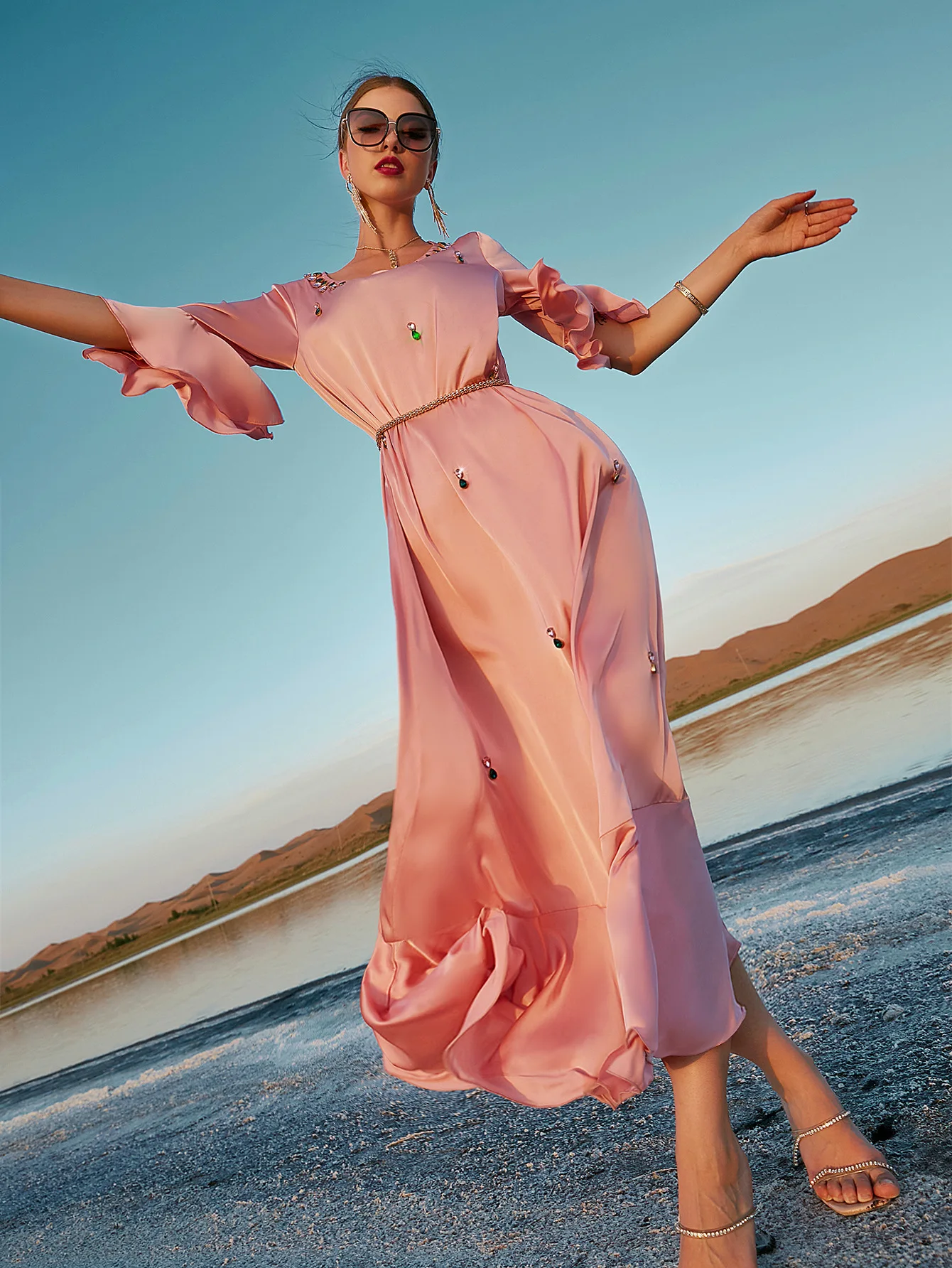 Women Fashion Solid Pink Color Satin Long Dressses Diamond Butterfly Sleeve Delicate Elegant Lady's Vestidos Mujeres