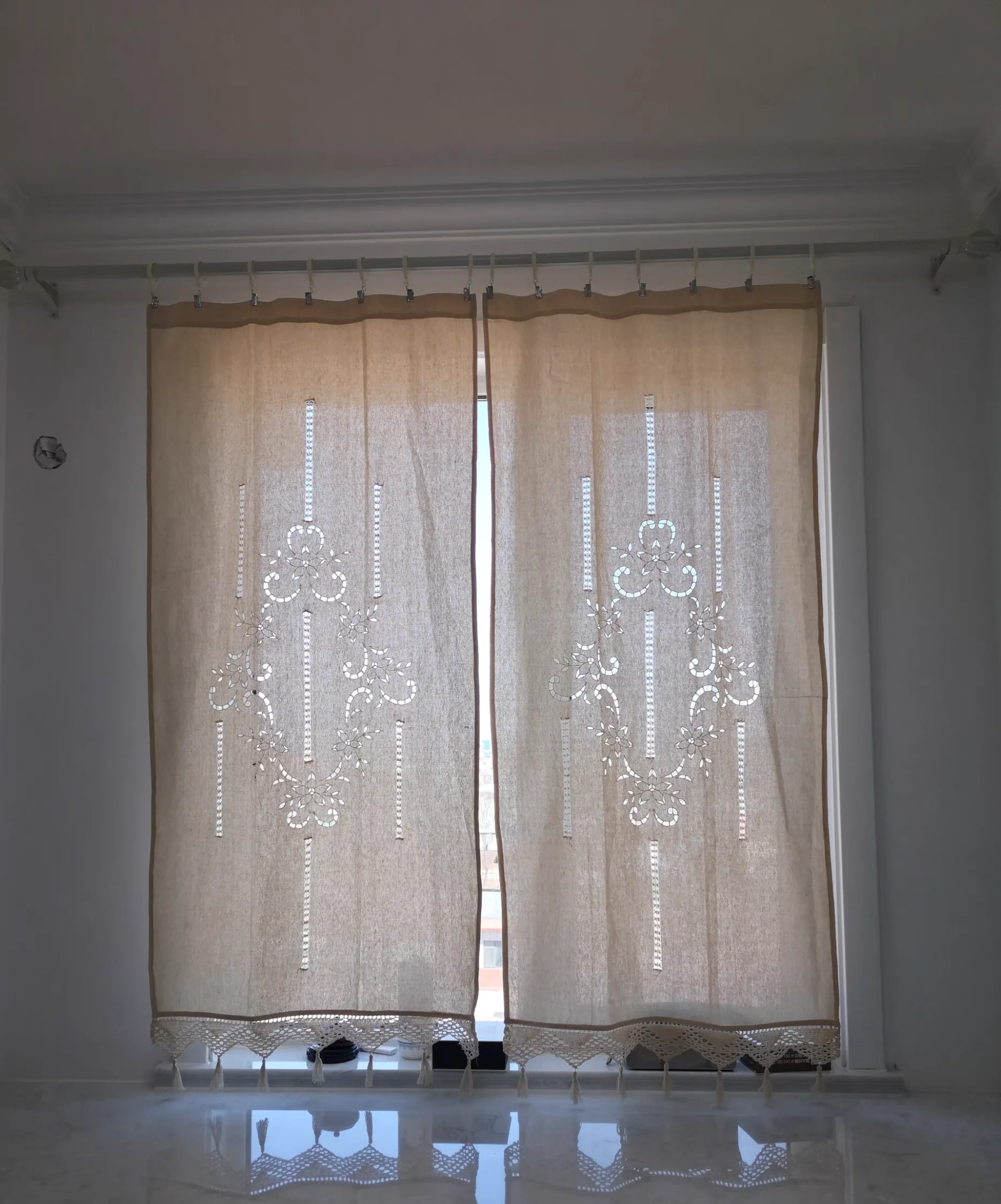 Фото Набор из 2-х бежевых пасторальных плотные шторы с кисточками, Cortinas из чистого хлопка для кухни, шкафов, кафе, короткие шторы ручной работы №1