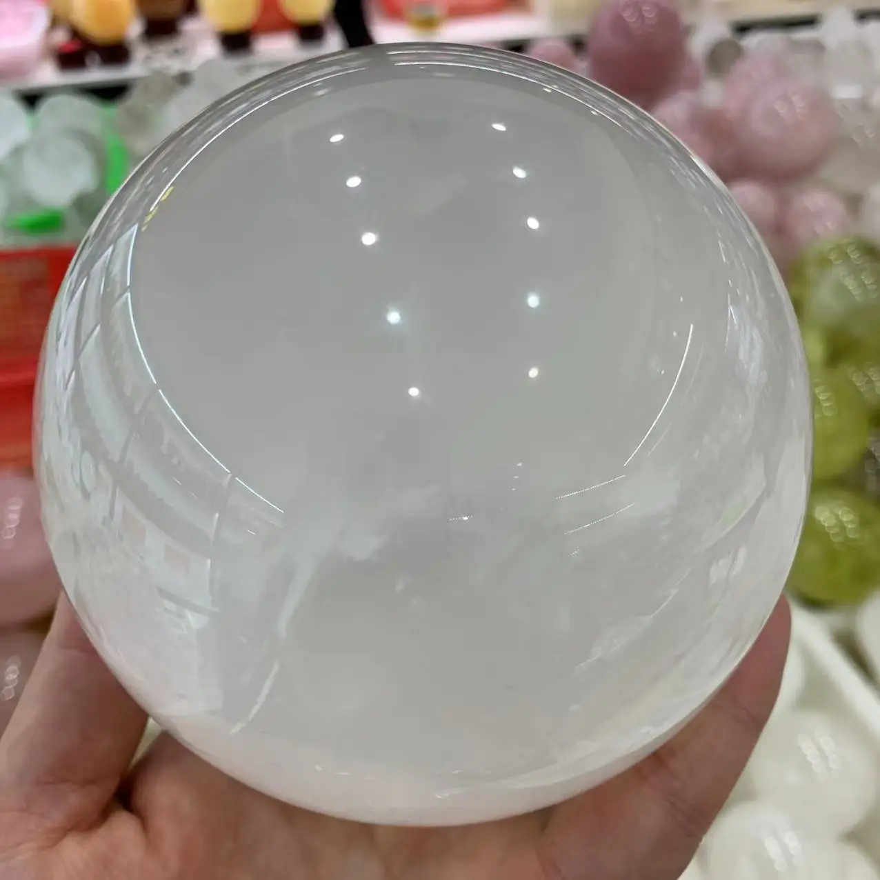 

Natural And Beautiful White Quartz Crystal Sphere Energy Ball Reiki Healing Gift