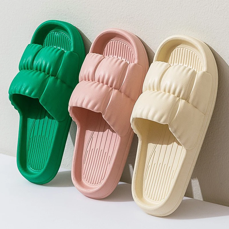 

Women Super Light Cloud Slippers Sandals Summer Beach Soft Sole Female Flip Flops EVA Men Ladies Home Bathroom Anti-slip Slides
