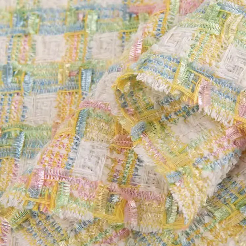 Цветная сетчатая окрашенная в пряжку твидовая ткань для женщин осенняя куртка