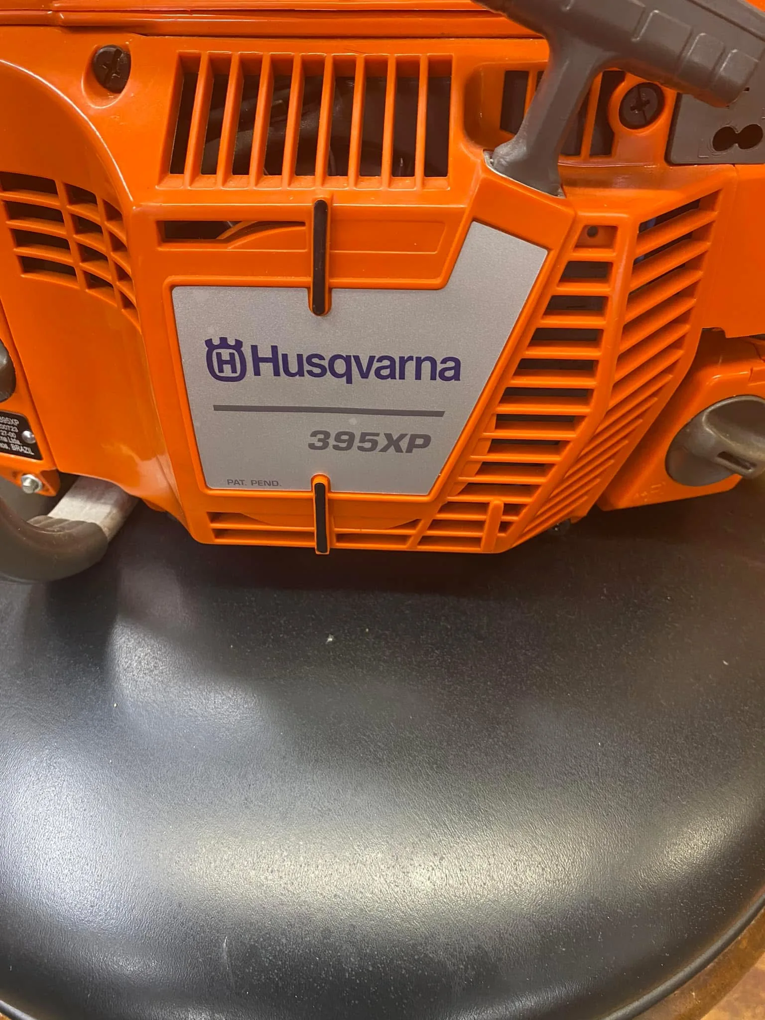 Бензопила Husq395xp с двигателем 93,6 куб. см, шина 202436 дюймов, профессиональная бензопила для лесозаготовок и обрезки деревьев. (art.: 3920dcc30fced) - 3920dcc30fced