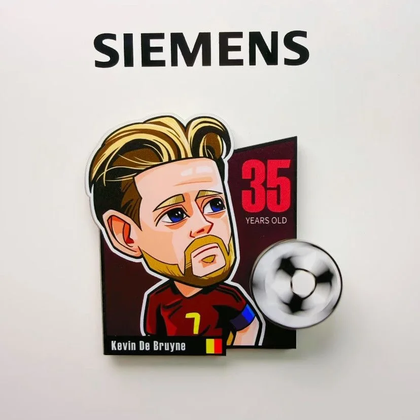 Магнит на холодильник FIFA 2026: Вращающиеся футболисты Роналду и Неймар – Сувенир для футбольных фанатов, магнитная наклейка на холодильник, декор для дома, небольшой подарок (art.: 3920dbcb4f663) - 3920dbcb4f663