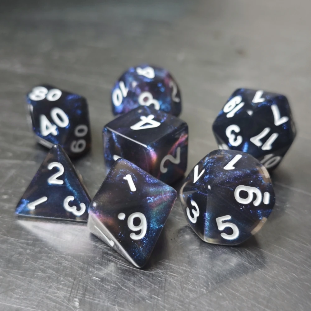 Фото 7 шт./компл. многогранные кости «Звездное небо» D&D COC Dice D4 D6 D8 D10 D% D12 D20 Настольные игры DND RPG №1