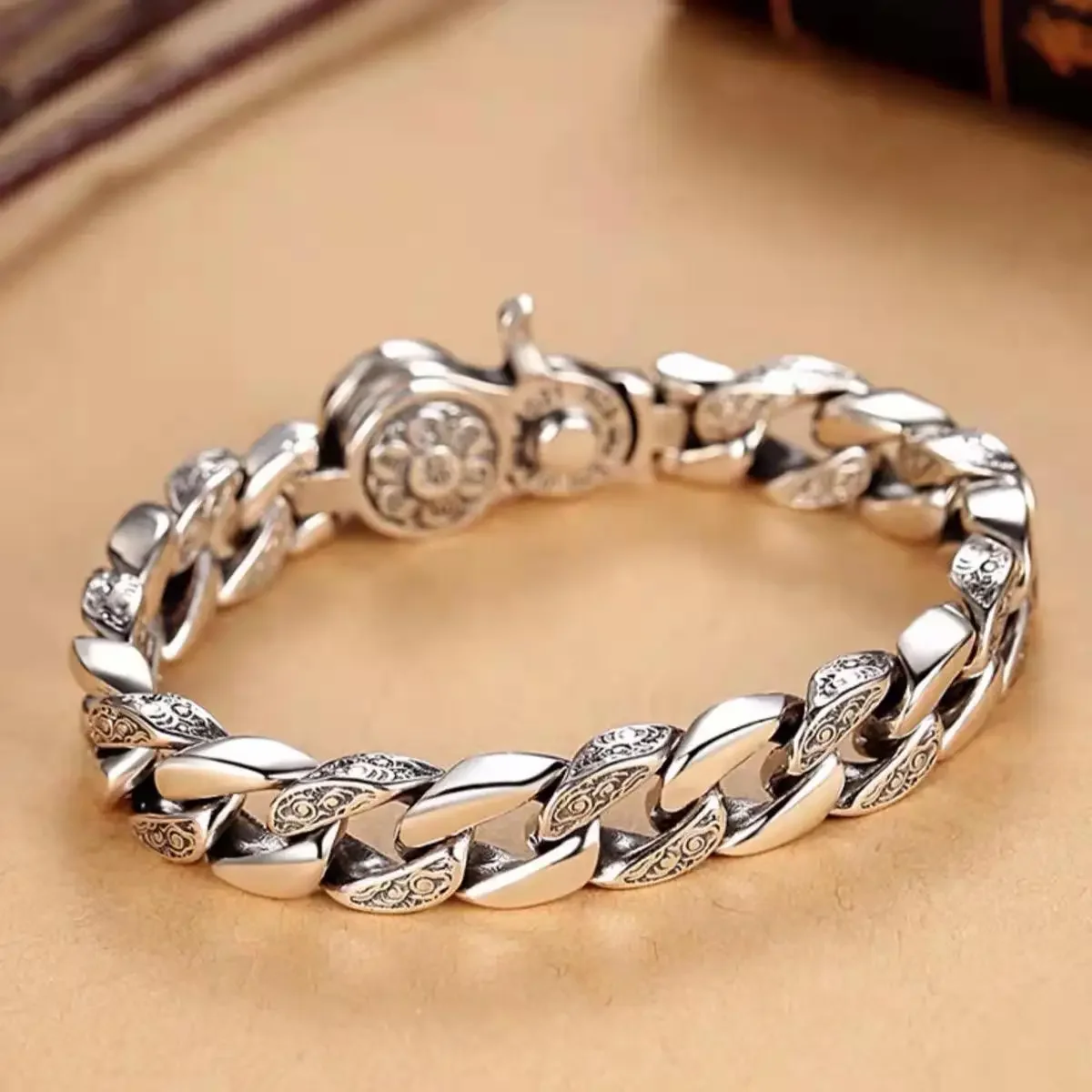 

925 Sterling Silver Bracelet Six Word Truth Rotatable Wide Version Man's Aggressive Atmosphere Retro Personality Hand Jewelry