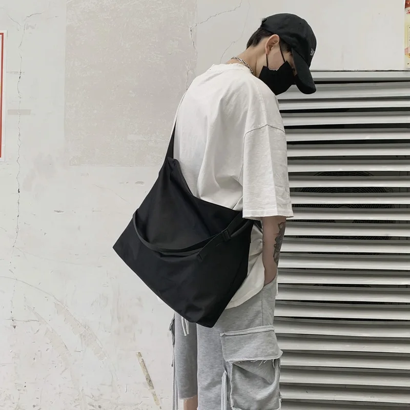 

Unisex Solid Shoulder Bag Male High Quality Waterproof Leisure Sports Crossbody Bags For Men Fashion Oxford Messenger Bags
