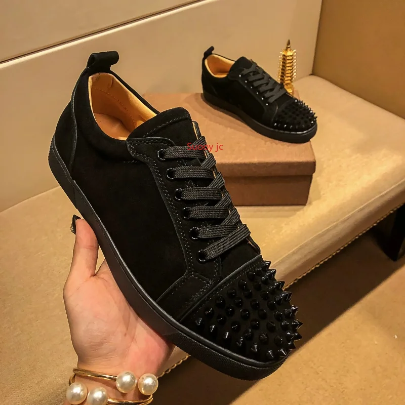 

Fashion Designer Men's Shoes Riveted Red Shoes Casual Breathable Solid Color Low Top Small White Shoes Lace Up Flat Soled