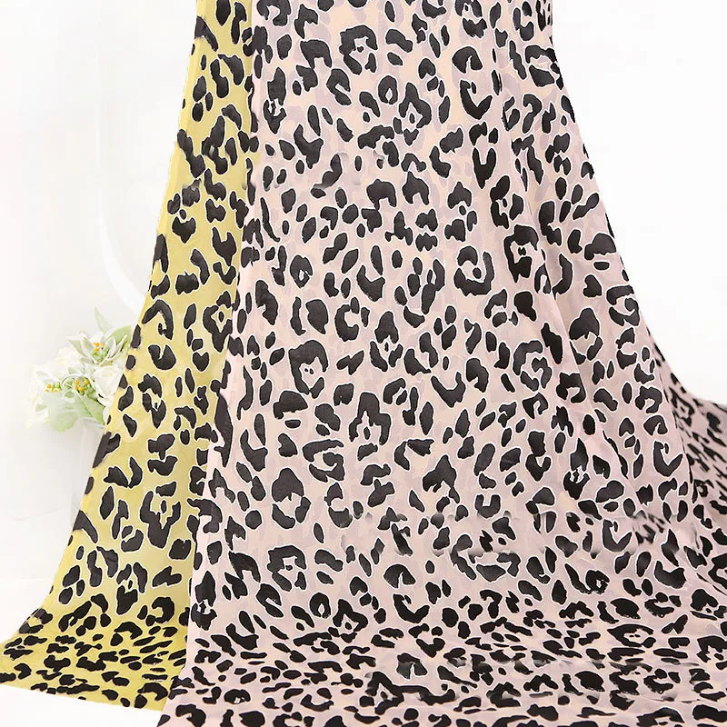 

1.4m*1m African Lace Fabric Brocade Leopard Print Fabric Burnout Flower Hollow Silk Fabric for Skirt Scarf Cheongsam Dress