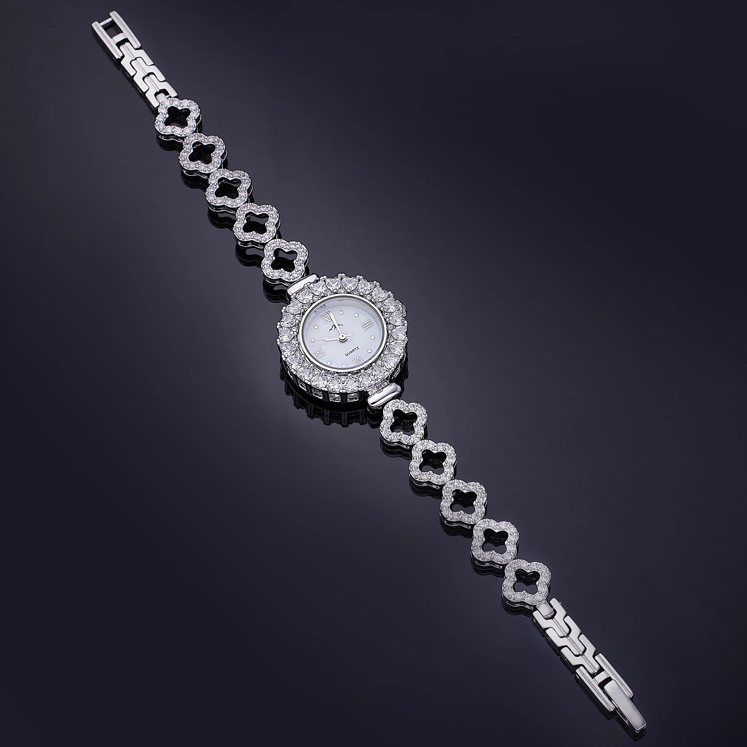 Quartz Fashion Wristwatches for Women Free Shipping Women Watch Wristwatch Fashionable Quartz Bracelets Luxury Brand Woman Watch