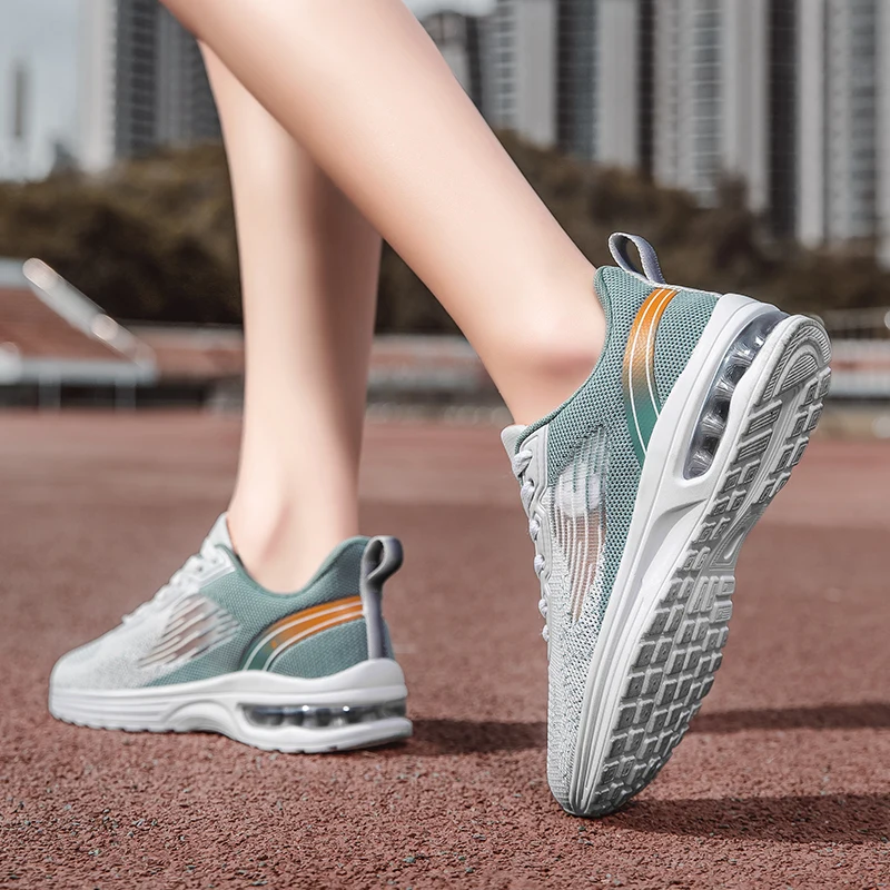 New Ladies Summer Mesh Breathable Road Running Shoes Ladies Walking Sneakers Girls Gym Training Jogging Walking Shoes