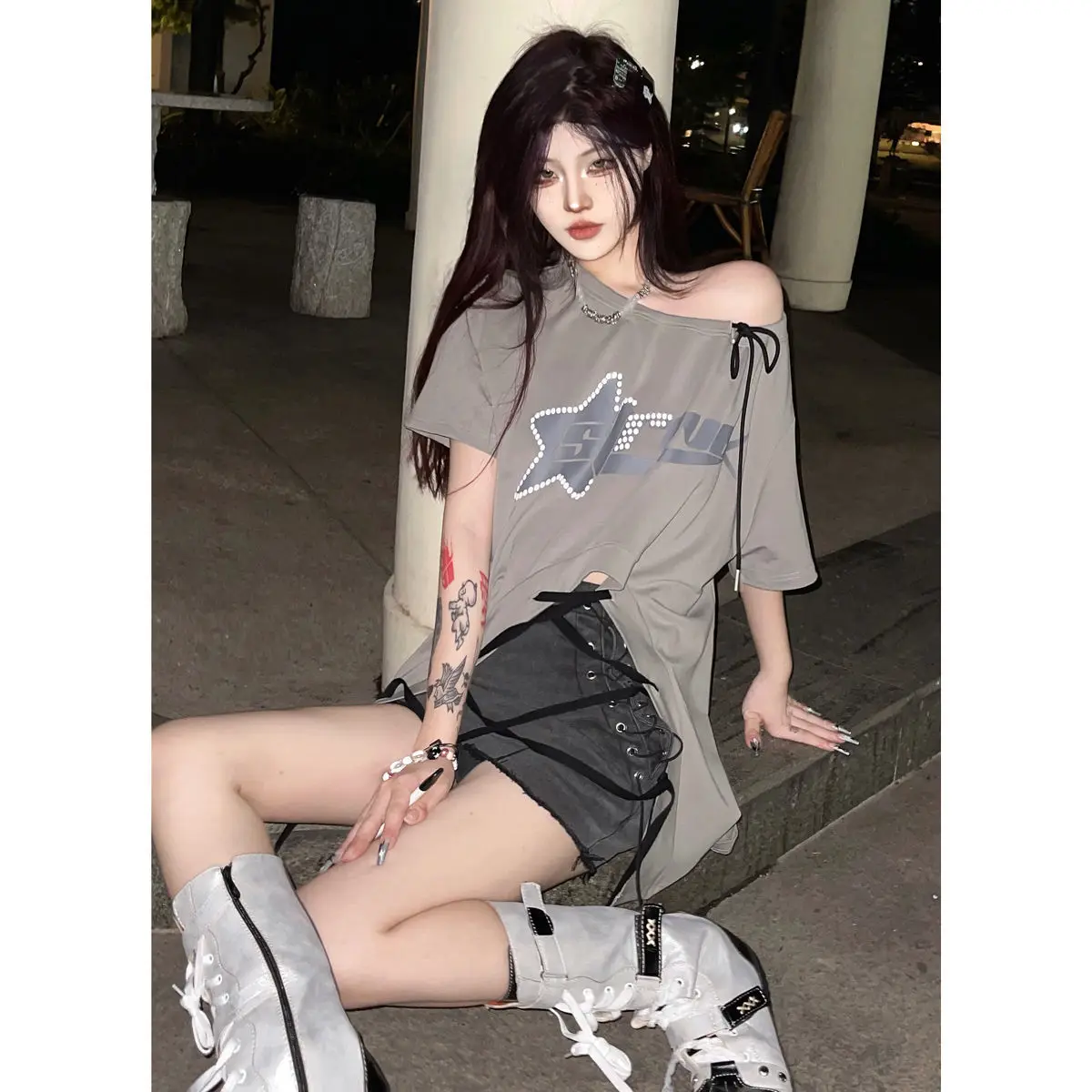 

MINGLIUSILI Tied Rope Exposed Navel Printed Short-sleeved T-shirt Womens Summer New Super Oversize Off-the-shoulder Loose Top