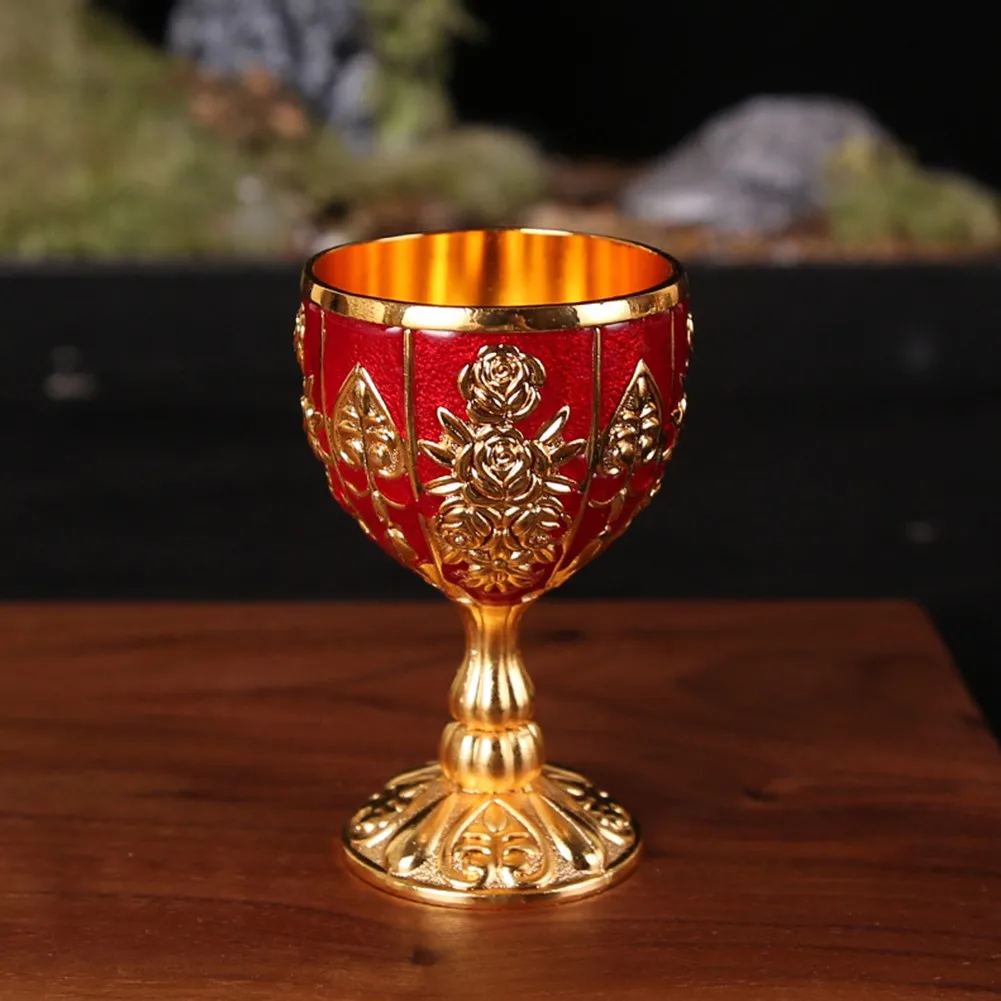 

Wine Cup Chalice Aluminum Alloy Fake Antique Retro Carved Goblet Table Decor Cocktail Glasses Whiskey Cup Party Bar Drinkware