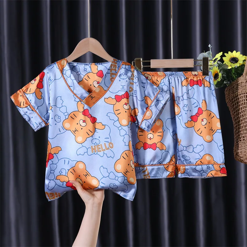 

Kids Boys Girls Silky Pajamas Sets Cartoon Short Sleeve V-neck Shirt Tops with Shorts Baby Summer Loose Sleeping Cloth Homewear