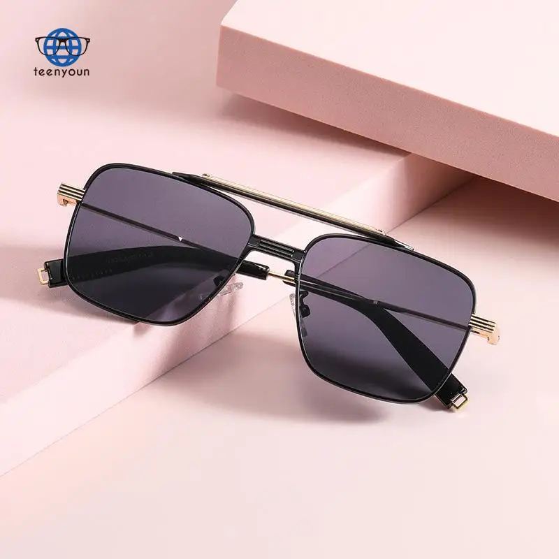 

Международная торговля, солнцезащитные очки с двойным лучом, женские новые индивидуальные солнцезащитные очки с перекрестной линией, спец...