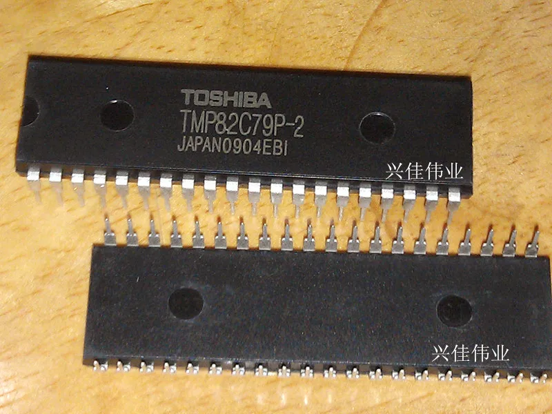

(5 Pieces) TMP82C79 TMP82C79P-2 DIP-40