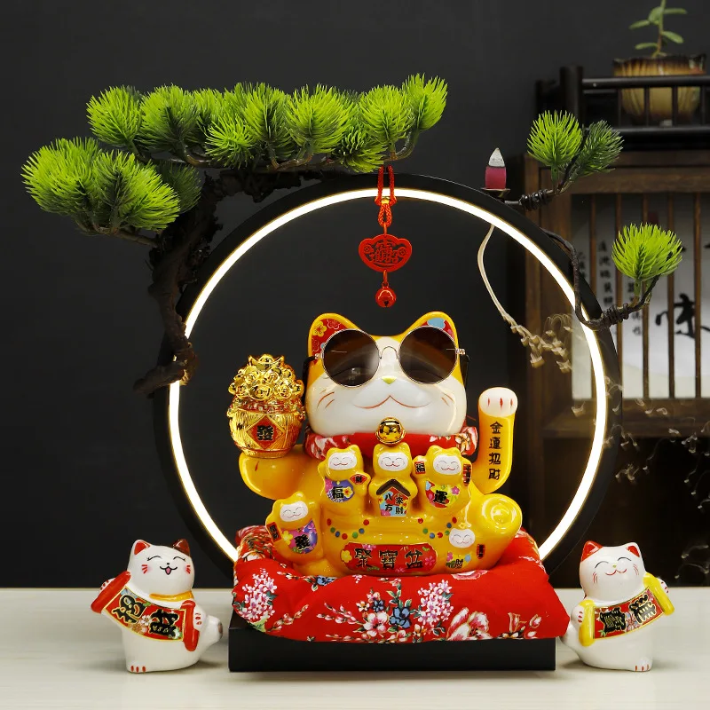 Керамическая статуэтка Lucky Cat