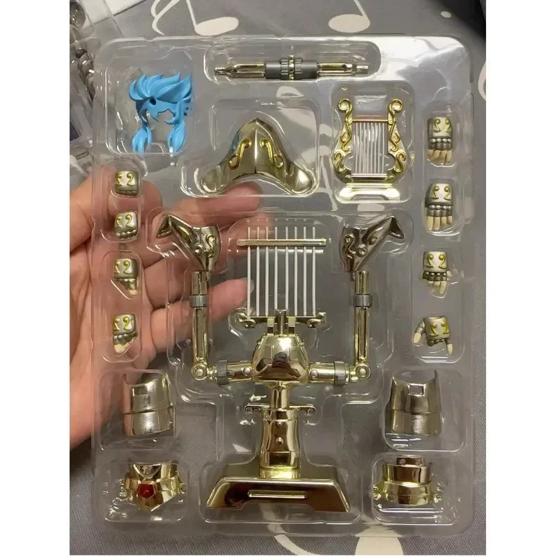 Фото Новинка! Сборная модель Saint Seiya Bandai 1.0 Лира Олфи. Коллекционные фигурки Hot Toys. Изысканные украшения для студии. №4