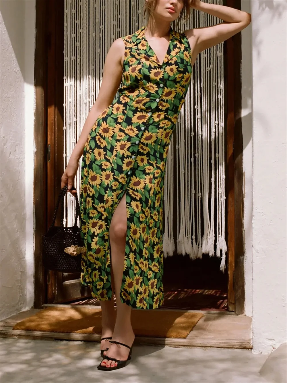 

Женское винтажное платье-чехол средней длины, однобортное платье без рукавов с отложным воротником и принтом