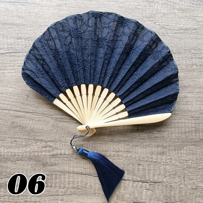 

Веер в форме ракушки в стиле ретро, ручной складной веер из шелковой ткани в японском стиле, Бамбуковая, с подвеской, свадебный реквизит для танцев