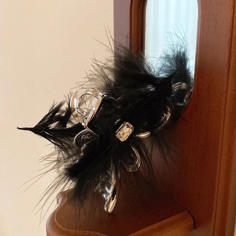 Новая черная заколка для волос со страусиными перьями девочек мягкие когти с
