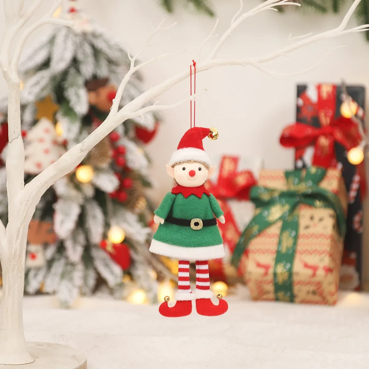 

Рождественские плюшевые эльфы мальчик и девочка