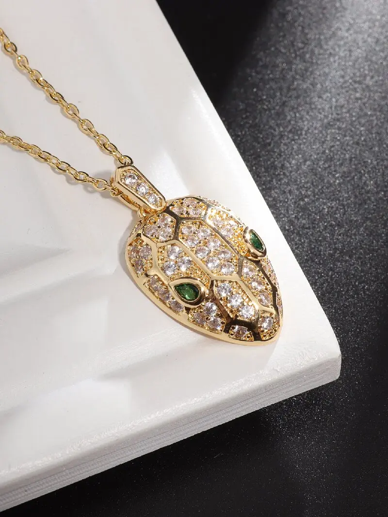 

Cute Fashion Gold Plated Metal Zircon Python Snake Pendant Clavicle Chain Necklace for Women Girl Trendy Party Prom Jewelry