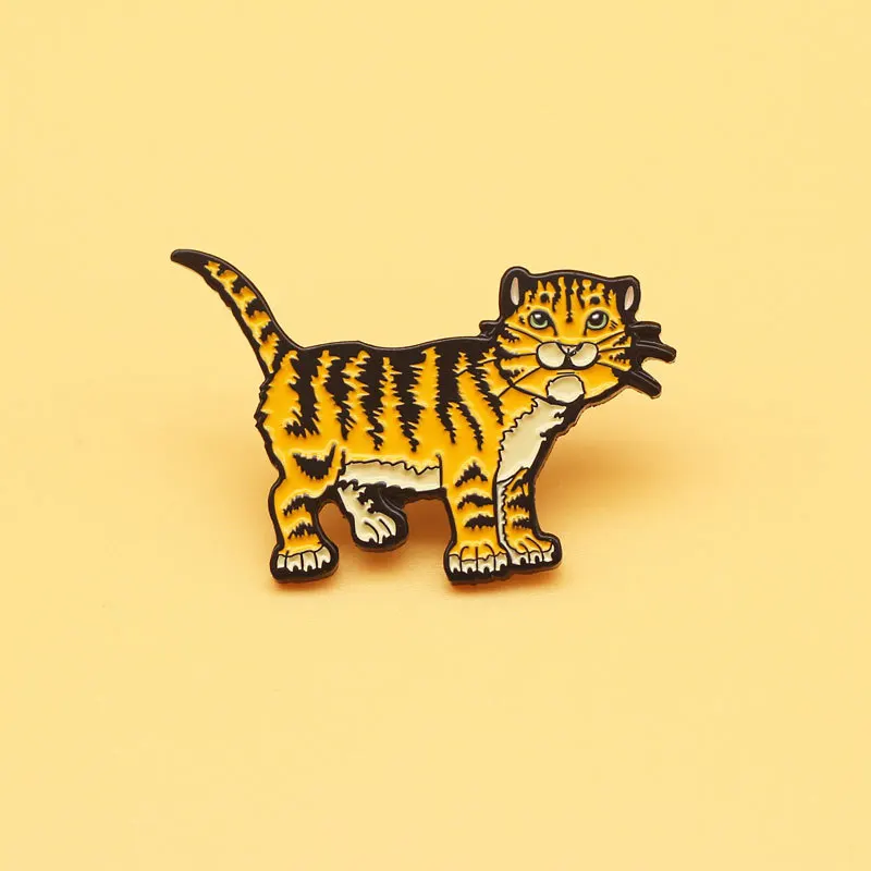 

Cartoon Cute Tiger Anime Badge Creative Alloy Enamel Lapel Brooch Backpack Hat Decoration Pin Jewelry Cartoon Gift Accessories