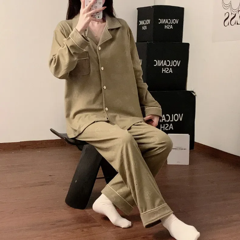 2024 Autumn Winter New Style Velvet Soft Fit Jacquard Sleepwear Women's Warm Home Clothes Wholesale Supplies Cozy Pajamas Set