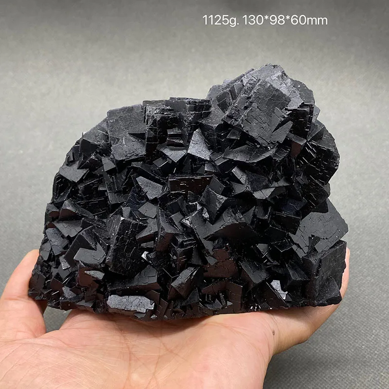 100% натуральный пакистанский флюорит черной розы (флуоресцентный эффект Красного