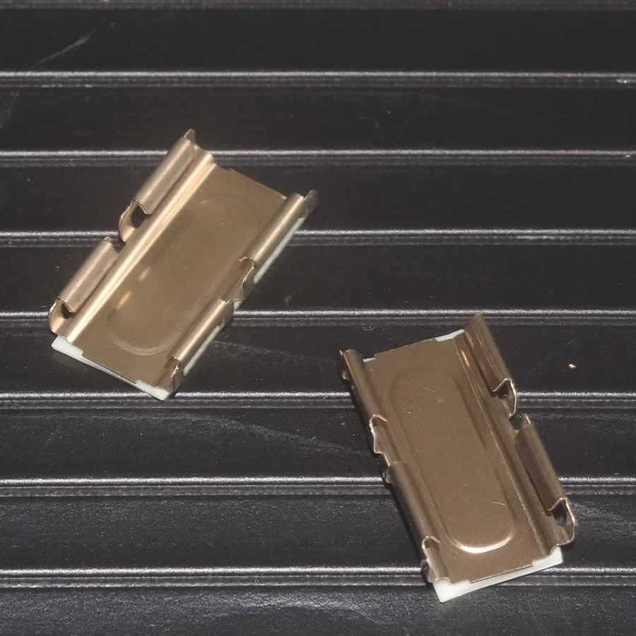 

2 шт. зажим для капельного молдинга на крышу/зажим для лобового стекла 75548-60021 7556160031 для Toyota Land Crusier Lexus LX570 2007-2020