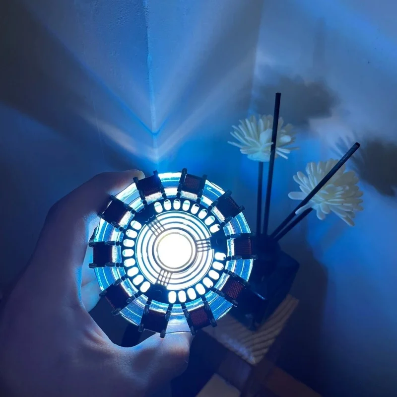 Светодиодный супергерой Mk1 Mk2 Arc Reactor Tony Stark Heart Of Mark Avengers