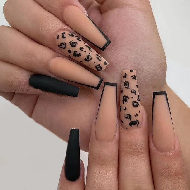 

JP1452 Extra Long Brown Fake Nails Set Press On With Designs